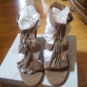 Sole Society Delilah Suede Fringe Sandals 11 NIB
